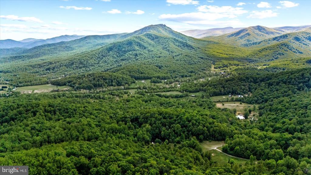 32 NEW MOON LN, SPERRYVILLE, Virginia 22740, 2 Bedrooms Bedrooms, ,2 BathroomsBathrooms,Residential,14,32 NEW MOON LN,VARP2002630 MLS # VARP2002630 32 NEW MOON LN, SPERRYVILLE, Virginia 22740, 2 Bedrooms Bedrooms, ,2 BathroomsBathrooms,Residential,14,32 NEW MOON LN,VARP2002630 MLS # VARP2002630