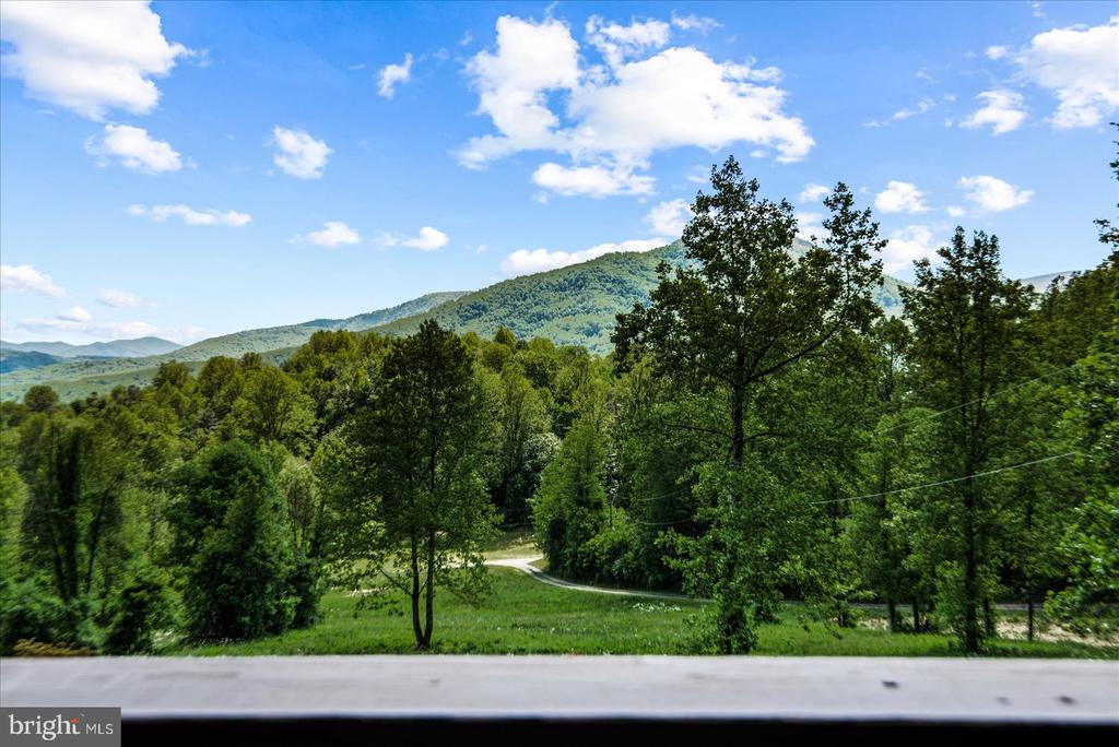 32 NEW MOON LN, SPERRYVILLE, Virginia 22740, 2 Bedrooms Bedrooms, ,2 BathroomsBathrooms,Residential,14,32 NEW MOON LN,VARP2002630 MLS # VARP2002630 32 NEW MOON LN, SPERRYVILLE, Virginia 22740, 2 Bedrooms Bedrooms, ,2 BathroomsBathrooms,Residential,14,32 NEW MOON LN,VARP2002630 MLS # VARP2002630