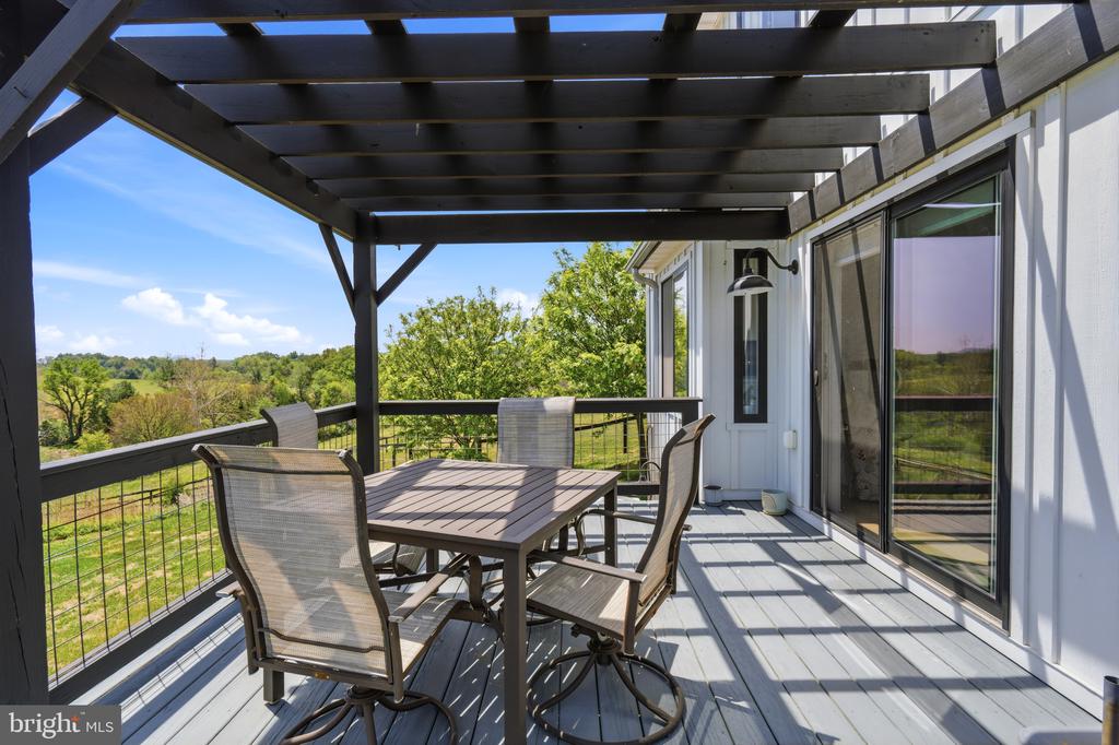 23 WHITE HORSE HILL LN, AMISSVILLE, Virginia 20106, 2 Bedrooms Bedrooms, ,2 BathroomsBathrooms,Residential,14,23 WHITE HORSE HILL LN,VARP2002650 MLS # VARP2002650 23 WHITE HORSE HILL LN, AMISSVILLE, Virginia 20106, 2 Bedrooms Bedrooms, ,2 BathroomsBathrooms,Residential,14,23 WHITE HORSE HILL LN,VARP2002650 MLS # VARP2002650