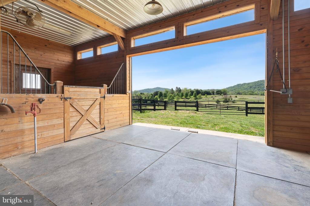 23 WHITE HORSE HILL LN, AMISSVILLE, Virginia 20106, 2 Bedrooms Bedrooms, ,2 BathroomsBathrooms,Residential,14,23 WHITE HORSE HILL LN,VARP2002650 MLS # VARP2002650 23 WHITE HORSE HILL LN, AMISSVILLE, Virginia 20106, 2 Bedrooms Bedrooms, ,2 BathroomsBathrooms,Residential,14,23 WHITE HORSE HILL LN,VARP2002650 MLS # VARP2002650