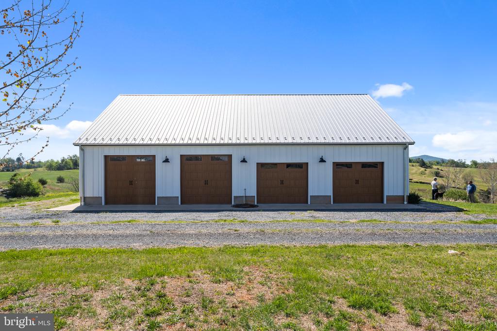 23 WHITE HORSE HILL LN, AMISSVILLE, Virginia 20106, 2 Bedrooms Bedrooms, ,2 BathroomsBathrooms,Residential,14,23 WHITE HORSE HILL LN,VARP2002650 MLS # VARP2002650 23 WHITE HORSE HILL LN, AMISSVILLE, Virginia 20106, 2 Bedrooms Bedrooms, ,2 BathroomsBathrooms,Residential,14,23 WHITE HORSE HILL LN,VARP2002650 MLS # VARP2002650