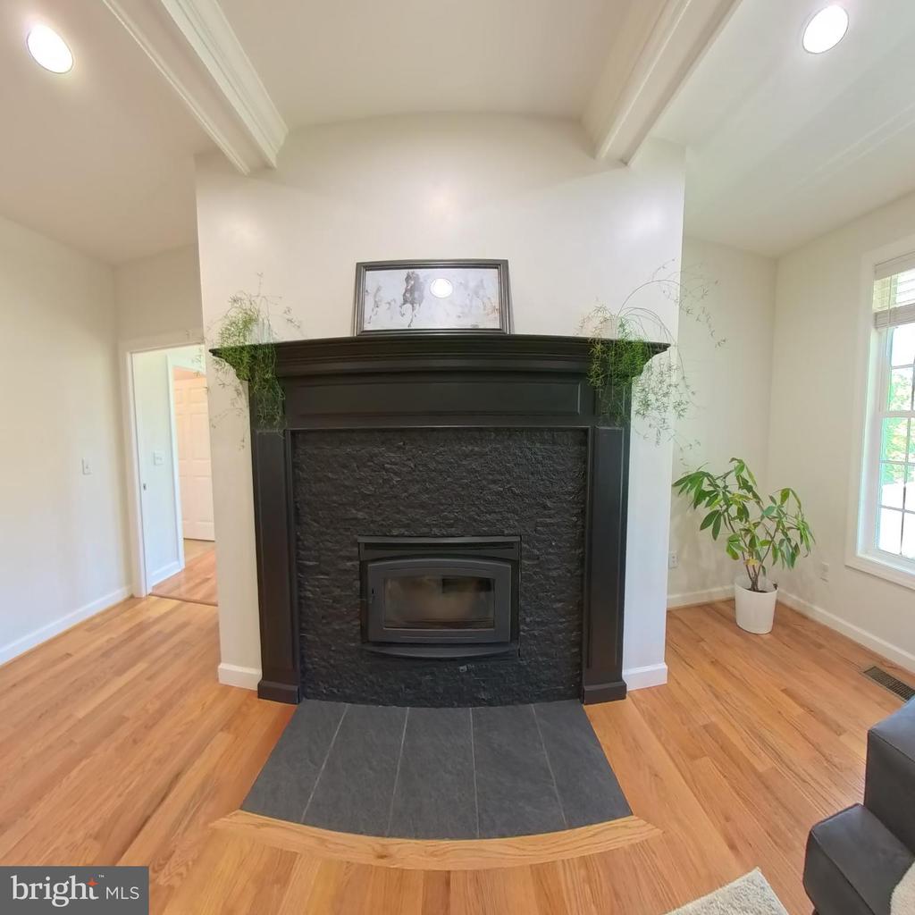 1225 MIDDLE RIVER RD, STANARDSVILLE, Virginia 22973, 6 Bedrooms Bedrooms, ,5 BathroomsBathrooms,Residential,14,1225 MIDDLE RIVER RD,VAGR2000858 MLS # VAGR2000858 1225 MIDDLE RIVER RD, STANARDSVILLE, Virginia 22973, 6 Bedrooms Bedrooms, ,5 BathroomsBathrooms,Residential,14,1225 MIDDLE RIVER RD,VAGR2000858 MLS # VAGR2000858
