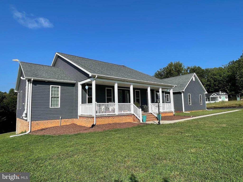 1225 MIDDLE RIVER RD, STANARDSVILLE, Virginia 22973, 6 Bedrooms Bedrooms, ,5 BathroomsBathrooms,Residential,14,1225 MIDDLE RIVER RD,VAGR2000858 MLS # VAGR2000858 1225 MIDDLE RIVER RD, STANARDSVILLE, Virginia 22973, 6 Bedrooms Bedrooms, ,5 BathroomsBathrooms,Residential,14,1225 MIDDLE RIVER RD,VAGR2000858 MLS # VAGR2000858