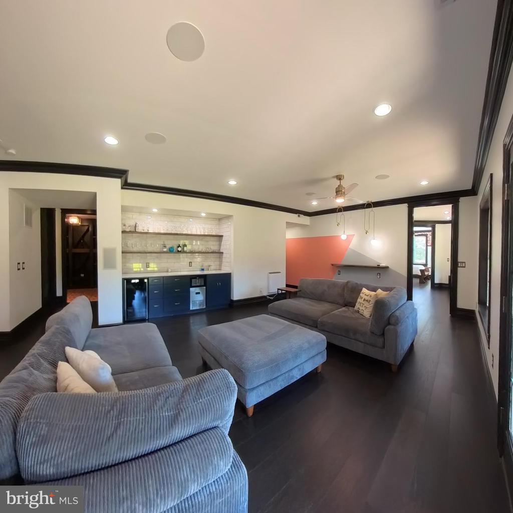 1225 MIDDLE RIVER RD, STANARDSVILLE, Virginia 22973, 6 Bedrooms Bedrooms, ,5 BathroomsBathrooms,Residential,14,1225 MIDDLE RIVER RD,VAGR2000858 MLS # VAGR2000858 1225 MIDDLE RIVER RD, STANARDSVILLE, Virginia 22973, 6 Bedrooms Bedrooms, ,5 BathroomsBathrooms,Residential,14,1225 MIDDLE RIVER RD,VAGR2000858 MLS # VAGR2000858