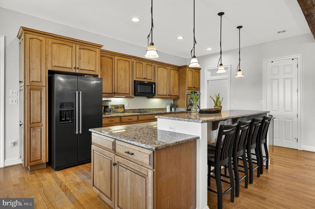 7312 OAK LN, MARSHALL, Virginia 20115, 4 Bedrooms Bedrooms, ,3 BathroomsBathrooms,Residential,14,7312 OAK LN,VAFQ2021666 MLS # VAFQ2021666