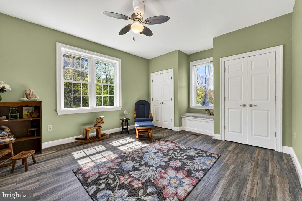 7312 OAK LN, MARSHALL, Virginia 20115, 4 Bedrooms Bedrooms, ,3 BathroomsBathrooms,Residential,14,7312 OAK LN,VAFQ2021666 MLS # VAFQ2021666