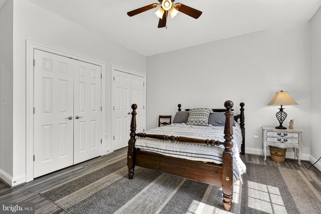7312 OAK LN, MARSHALL, Virginia 20115, 4 Bedrooms Bedrooms, ,3 BathroomsBathrooms,Residential,14,7312 OAK LN,VAFQ2021666 MLS # VAFQ2021666
