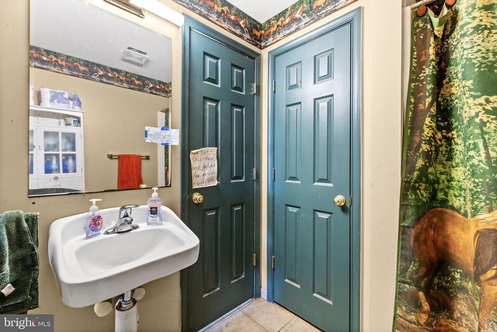 5 APPALOOSA DR, SPOTSYLVANIA, Virginia 22551, 4 Bedrooms Bedrooms, ,4 BathroomsBathrooms,Residential,14,5 APPALOOSA DR,VASP2040092 MLS # VASP2040092 5 APPALOOSA DR, SPOTSYLVANIA, Virginia 22551, 4 Bedrooms Bedrooms, ,4 BathroomsBathrooms,Residential,14,5 APPALOOSA DR,VASP2040092 MLS # VASP2040092