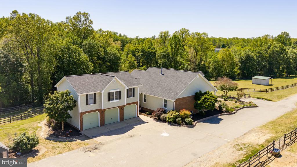 5 APPALOOSA DR, SPOTSYLVANIA, Virginia 22551, 4 Bedrooms Bedrooms, ,4 BathroomsBathrooms,Residential,14,5 APPALOOSA DR,VASP2040092 MLS # VASP2040092 5 APPALOOSA DR, SPOTSYLVANIA, Virginia 22551, 4 Bedrooms Bedrooms, ,4 BathroomsBathrooms,Residential,14,5 APPALOOSA DR,VASP2040092 MLS # VASP2040092