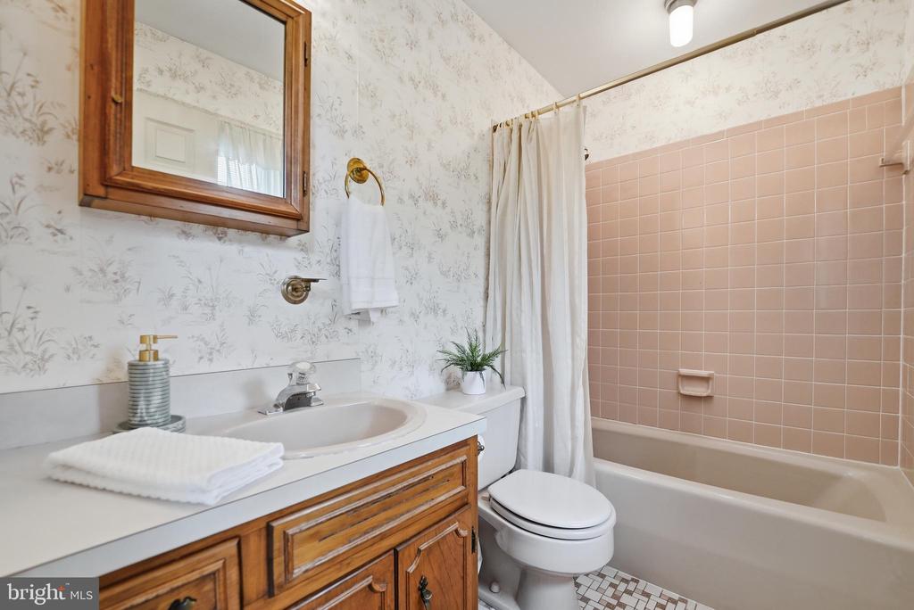 11081 MARQUIS RD, UNIONVILLE, Virginia 22567, 3 Bedrooms Bedrooms, ,3 BathroomsBathrooms,Residential,14,11081 MARQUIS RD,VAOR2013978 MLS # VAOR2013978