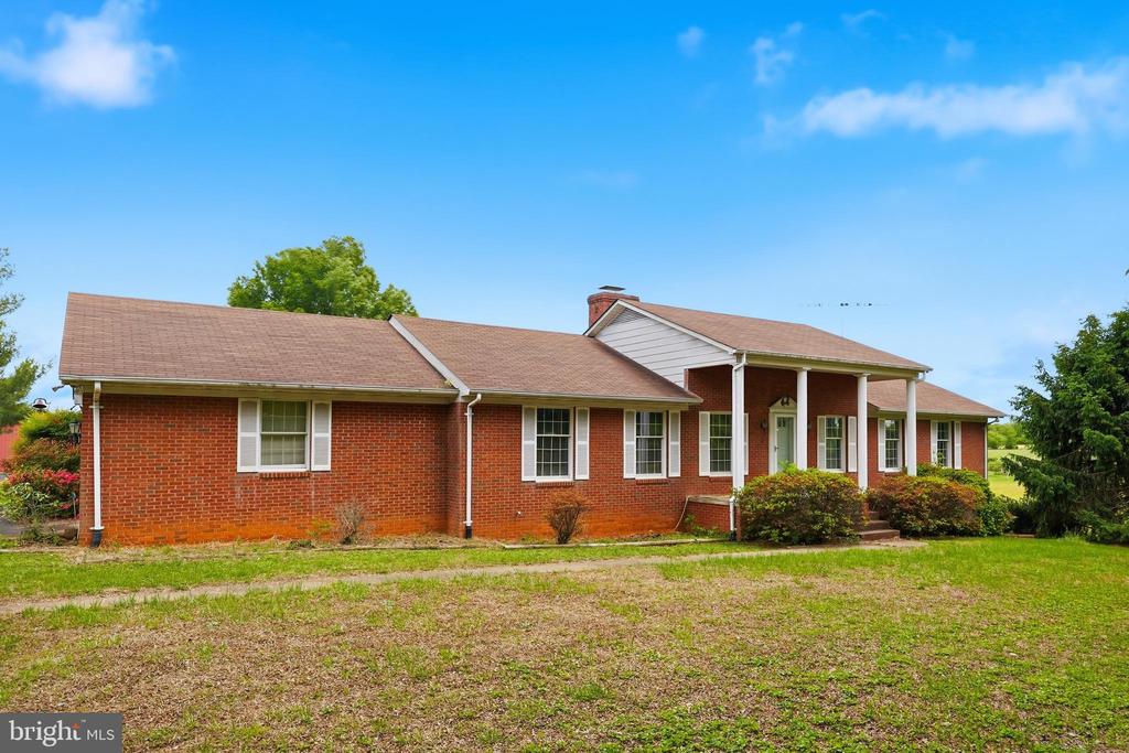 11081 MARQUIS RD, UNIONVILLE, Virginia 22567, 3 Bedrooms Bedrooms, ,3 BathroomsBathrooms,Residential,14,11081 MARQUIS RD,VAOR2013978 MLS # VAOR2013978