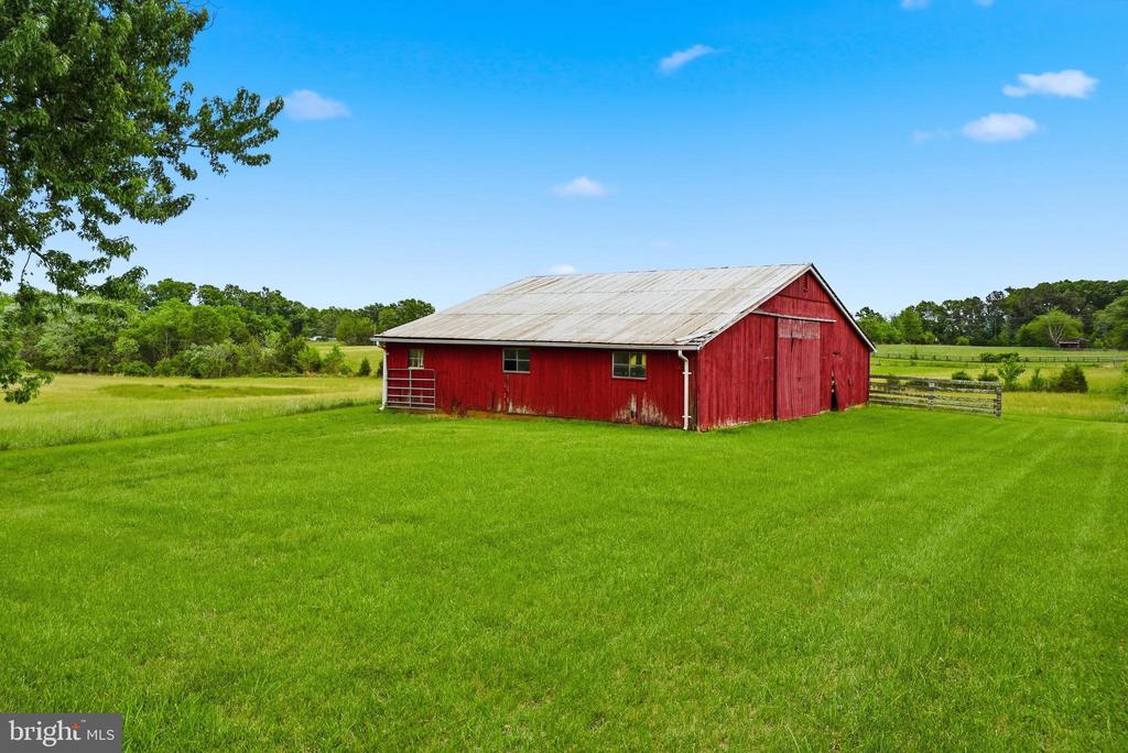 11081 MARQUIS RD, UNIONVILLE, Virginia 22567, 3 Bedrooms Bedrooms, ,3 BathroomsBathrooms,Residential,14,11081 MARQUIS RD,VAOR2013978 MLS # VAOR2013978