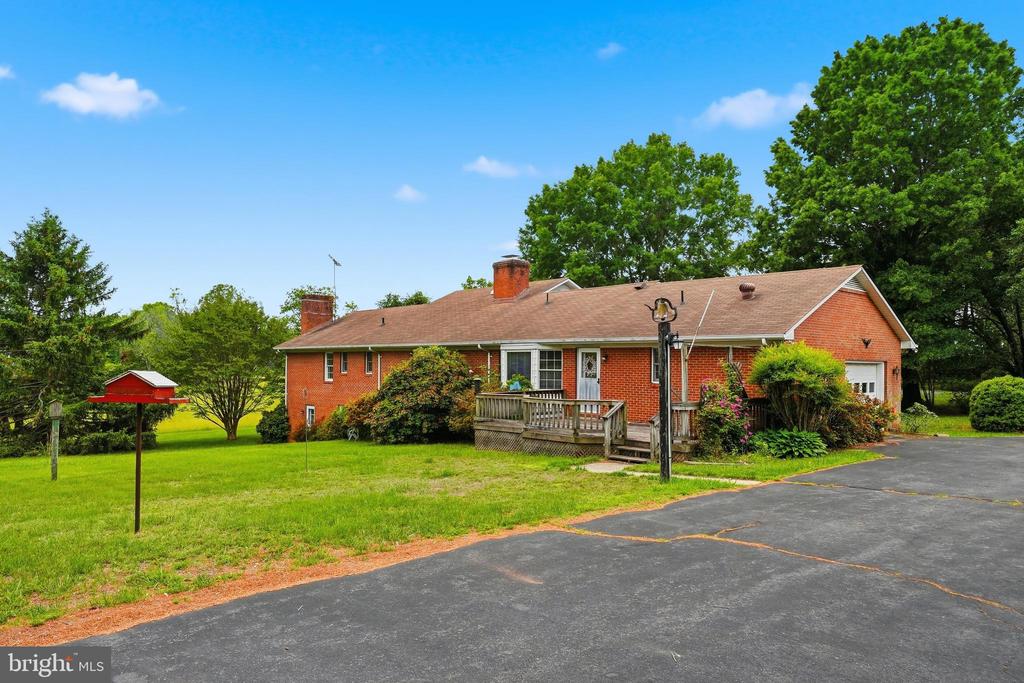 11081 MARQUIS RD, UNIONVILLE, Virginia 22567, 3 Bedrooms Bedrooms, ,3 BathroomsBathrooms,Residential,14,11081 MARQUIS RD,VAOR2013978 MLS # VAOR2013978
