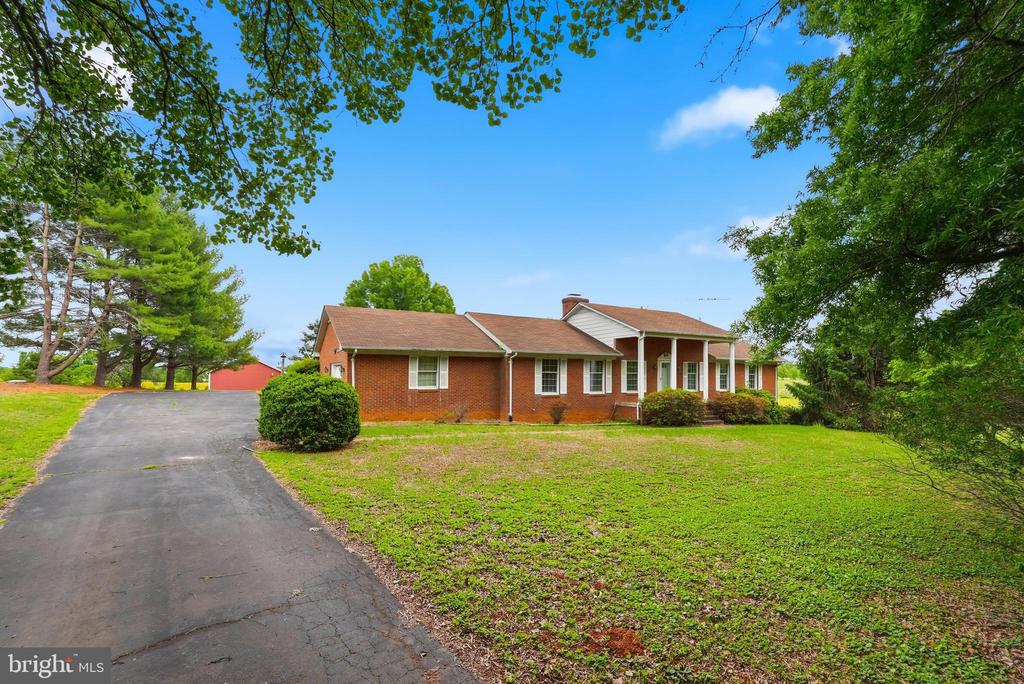 11081 MARQUIS RD, UNIONVILLE, Virginia 22567, 3 Bedrooms Bedrooms, ,3 BathroomsBathrooms,Residential,14,11081 MARQUIS RD,VAOR2013978 MLS # VAOR2013978