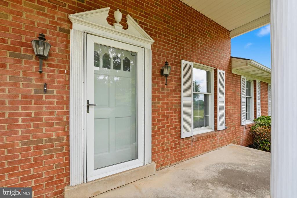 11081 MARQUIS RD, UNIONVILLE, Virginia 22567, 3 Bedrooms Bedrooms, ,3 BathroomsBathrooms,Residential,14,11081 MARQUIS RD,VAOR2013978 MLS # VAOR2013978