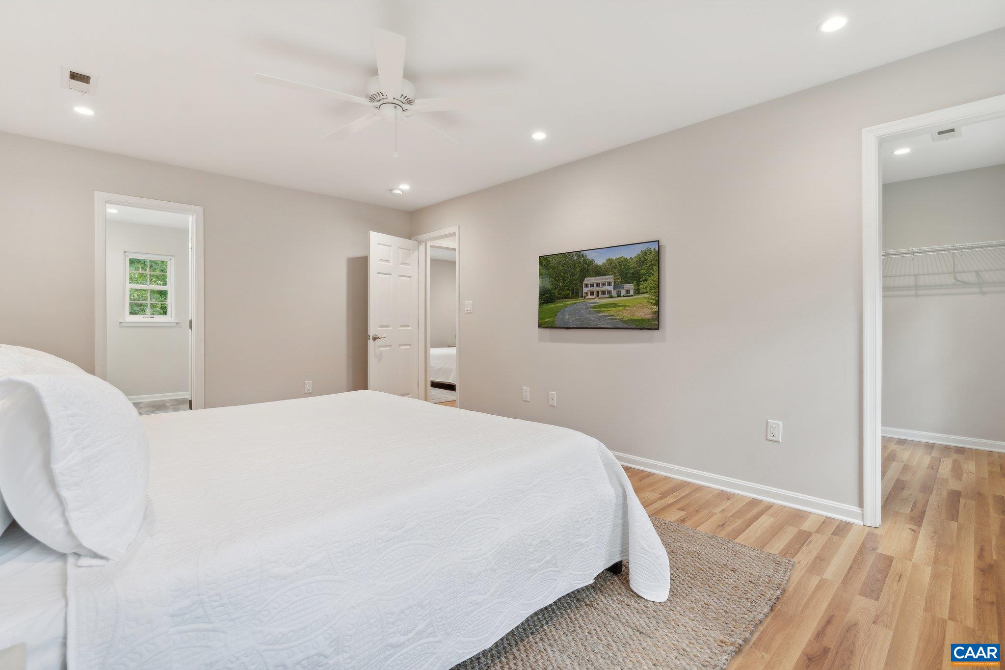 6414 JEFFERSON MILL RD, SCOTTSVILLE, Virginia 24590, 5 Bedrooms Bedrooms, ,3 BathroomsBathrooms,Residential,14,6414 JEFFERSON MILL RD,677200 MLS # 677200 6414 JEFFERSON MILL RD, SCOTTSVILLE, Virginia 24590, 5 Bedrooms Bedrooms, ,3 BathroomsBathrooms,Residential,14,6414 JEFFERSON MILL RD,677200 MLS # 677200
