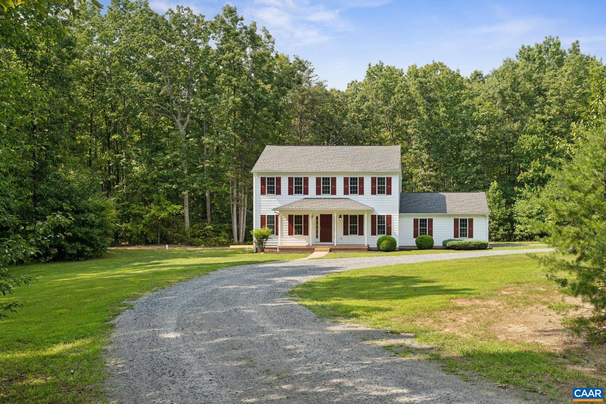6414 JEFFERSON MILL RD, SCOTTSVILLE, Virginia 24590, 5 Bedrooms Bedrooms, ,3 BathroomsBathrooms,Residential,14,6414 JEFFERSON MILL RD,677200 MLS # 677200 6414 JEFFERSON MILL RD, SCOTTSVILLE, Virginia 24590, 5 Bedrooms Bedrooms, ,3 BathroomsBathrooms,Residential,14,6414 JEFFERSON MILL RD,677200 MLS # 677200