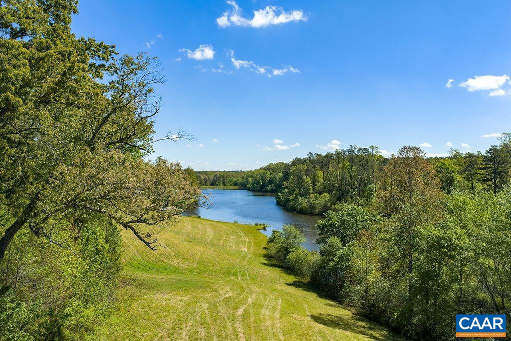 317 LAKE VIEW LN, PALMYRA, Virginia 22963, ,Farm,14,317 LAKE VIEW LN,677397 MLS # 677397