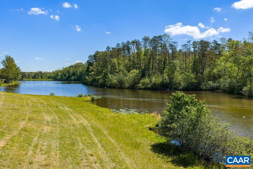 317 LAKE VIEW LN, PALMYRA, Virginia 22963, ,Farm,14,317 LAKE VIEW LN,677397 MLS # 677397