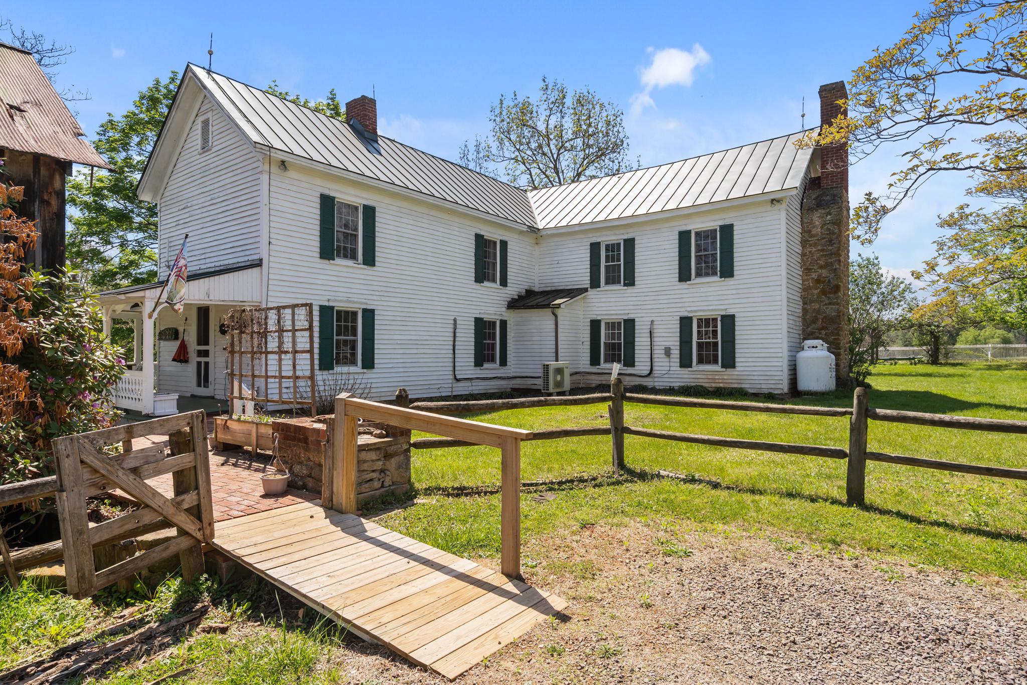 15 CHILTON LN, SPERRYVILLE, Virginia 22740, 3 Bedrooms Bedrooms, ,2 BathroomsBathrooms,Residential,14,15 CHILTON LN,VARP2002662 MLS # VARP2002662