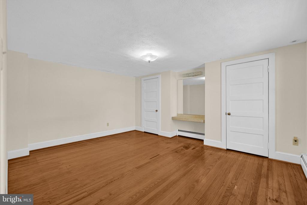 40 BATTLE MOUNTAIN RD, AMISSVILLE, Virginia 20106, 4 Bedrooms Bedrooms, ,2 BathroomsBathrooms,Residential,14,40 BATTLE MOUNTAIN RD,VARP2002544 MLS # VARP2002544
