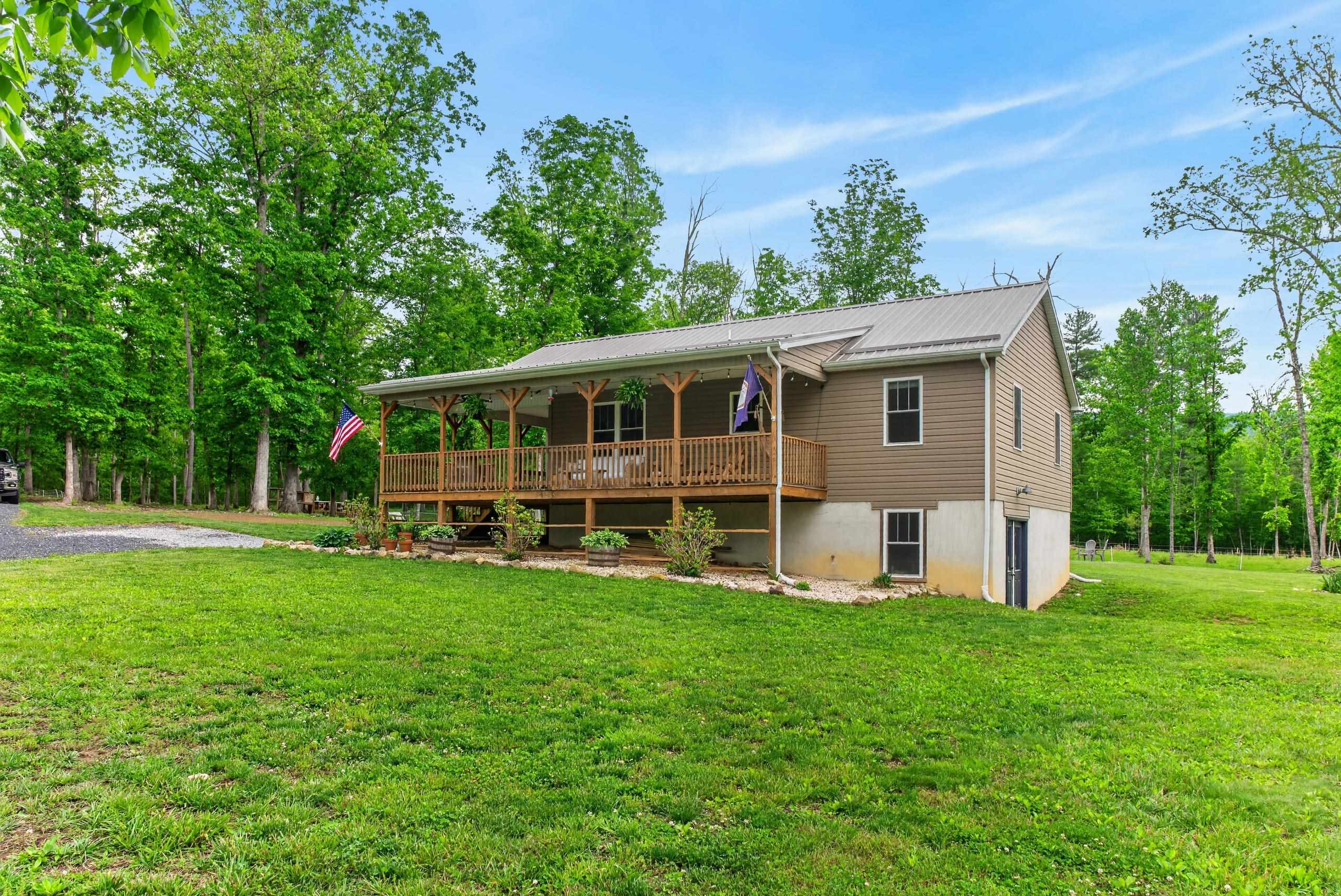 594 ESTALINE VALLEY RD, CRAIGSVILLE, Virginia 24430, 3 Bedrooms Bedrooms, ,2 BathroomsBathrooms,Residential,14,594 ESTALINE VALLEY RD,677707 MLS # 677707