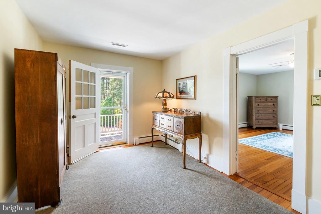 67 THOMAS JEFFERSON PKWY, PALMYRA, Virginia 22963, 5 Bedrooms Bedrooms, ,2 BathroomsBathrooms,Residential,14,67 THOMAS JEFFERSON PKWY,VAFN2000690 MLS # VAFN2000690
