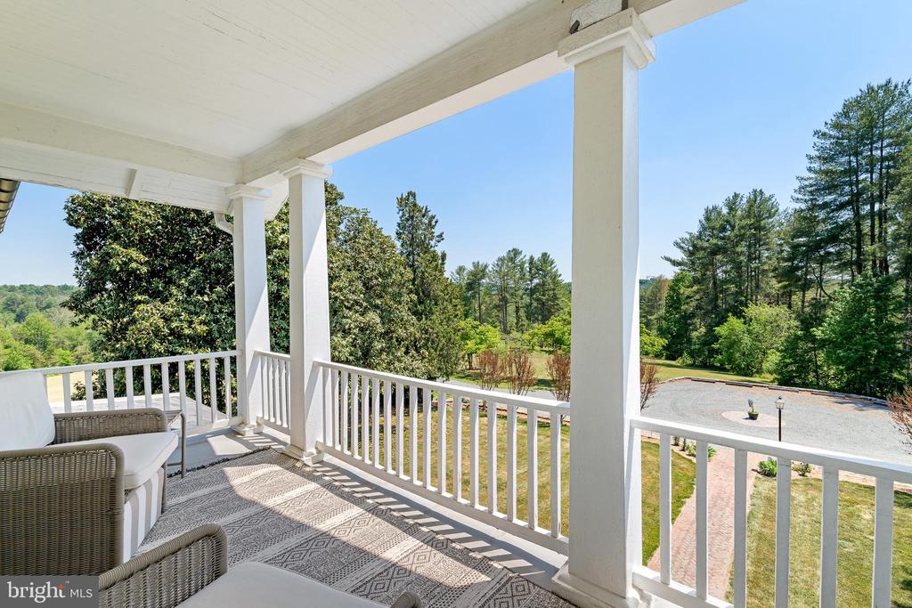 67 THOMAS JEFFERSON PKWY, PALMYRA, Virginia 22963, 5 Bedrooms Bedrooms, ,2 BathroomsBathrooms,Residential,14,67 THOMAS JEFFERSON PKWY,VAFN2000690 MLS # VAFN2000690
