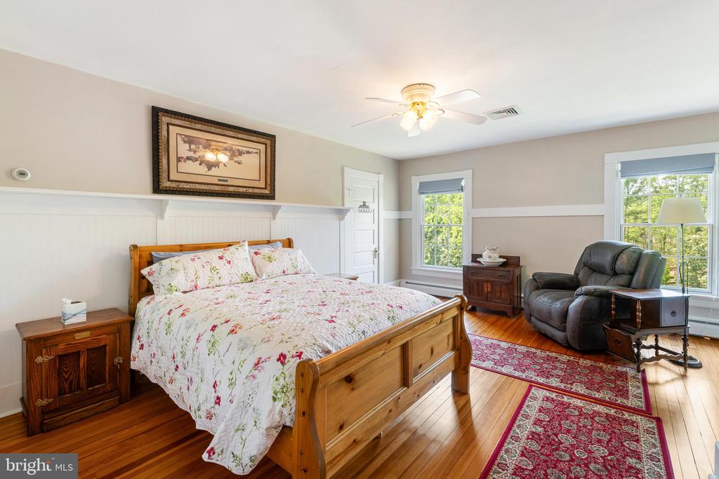 67 THOMAS JEFFERSON PKWY, PALMYRA, Virginia 22963, 5 Bedrooms Bedrooms, ,2 BathroomsBathrooms,Residential,14,67 THOMAS JEFFERSON PKWY,VAFN2000690 MLS # VAFN2000690
