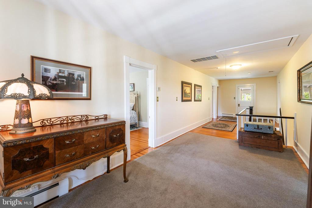 67 THOMAS JEFFERSON PKWY, PALMYRA, Virginia 22963, 5 Bedrooms Bedrooms, ,2 BathroomsBathrooms,Residential,14,67 THOMAS JEFFERSON PKWY,VAFN2000690 MLS # VAFN2000690
