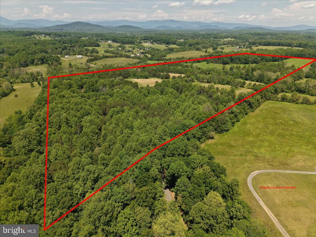 4266 INDIAN RUN RD, AMISSVILLE, Virginia 20106, ,Farm,14,4266 INDIAN RUN RD,VACU2013692 MLS # VACU2013692 4266 INDIAN RUN RD, AMISSVILLE, Virginia 20106, ,Farm,14,4266 INDIAN RUN RD,VACU2013692 MLS # VACU2013692