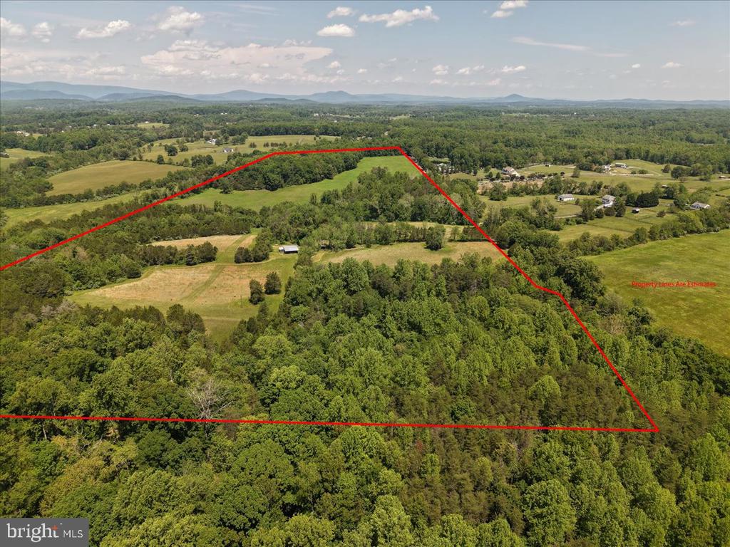 4266 INDIAN RUN RD, AMISSVILLE, Virginia 20106, ,Farm,14,4266 INDIAN RUN RD,VACU2013692 MLS # VACU2013692 4266 INDIAN RUN RD, AMISSVILLE, Virginia 20106, ,Farm,14,4266 INDIAN RUN RD,VACU2013692 MLS # VACU2013692