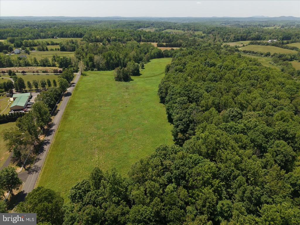 4266 INDIAN RUN RD, AMISSVILLE, Virginia 20106, ,Farm,14,4266 INDIAN RUN RD,VACU2013692 MLS # VACU2013692 4266 INDIAN RUN RD, AMISSVILLE, Virginia 20106, ,Farm,14,4266 INDIAN RUN RD,VACU2013692 MLS # VACU2013692