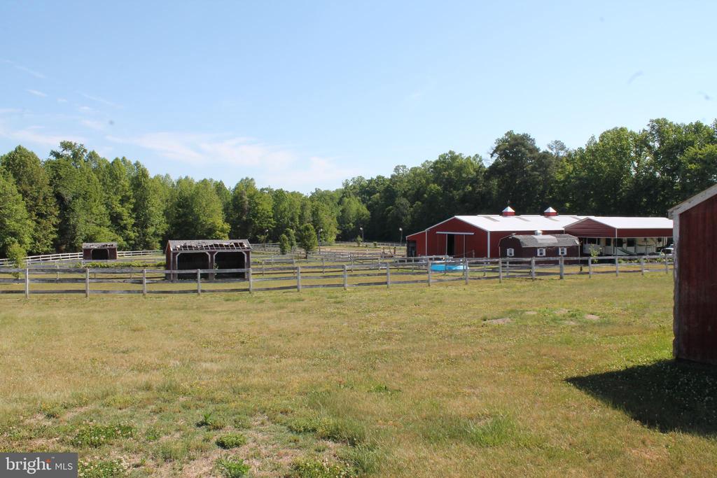 6019 HICKORY RIDGE RD, SPOTSYLVANIA, Virginia 22551, 4 Bedrooms Bedrooms, ,1 BathroomBathrooms,Residential,14,6019 HICKORY RIDGE RD,VASP2042090 MLS # VASP2042090 6019 HICKORY RIDGE RD, SPOTSYLVANIA, Virginia 22551, 4 Bedrooms Bedrooms, ,1 BathroomBathrooms,Residential,14,6019 HICKORY RIDGE RD,VASP2042090 MLS # VASP2042090