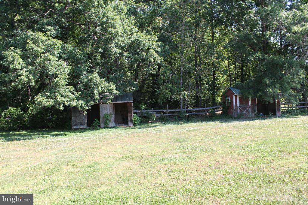 6019 HICKORY RIDGE RD, SPOTSYLVANIA, Virginia 22551, 4 Bedrooms Bedrooms, ,1 BathroomBathrooms,Residential,14,6019 HICKORY RIDGE RD,VASP2042090 MLS # VASP2042090 6019 HICKORY RIDGE RD, SPOTSYLVANIA, Virginia 22551, 4 Bedrooms Bedrooms, ,1 BathroomBathrooms,Residential,14,6019 HICKORY RIDGE RD,VASP2042090 MLS # VASP2042090