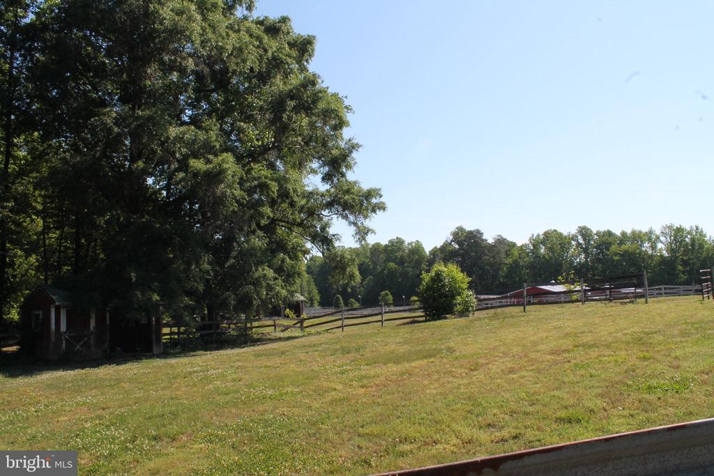 6019 HICKORY RIDGE RD, SPOTSYLVANIA, Virginia 22551, 4 Bedrooms Bedrooms, ,1 BathroomBathrooms,Residential,14,6019 HICKORY RIDGE RD,VASP2042090 MLS # VASP2042090 6019 HICKORY RIDGE RD, SPOTSYLVANIA, Virginia 22551, 4 Bedrooms Bedrooms, ,1 BathroomBathrooms,Residential,14,6019 HICKORY RIDGE RD,VASP2042090 MLS # VASP2042090