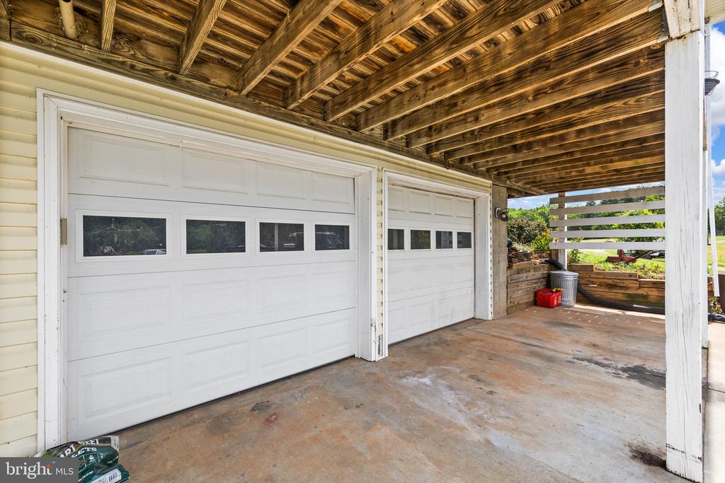 12501 W CATHARPIN RD, SPOTSYLVANIA, Virginia 22551, 4 Bedrooms Bedrooms, ,3 BathroomsBathrooms,Residential,14,12501 W CATHARPIN RD,VASP2042524 MLS # VASP2042524 12501 W CATHARPIN RD, SPOTSYLVANIA, Virginia 22551, 4 Bedrooms Bedrooms, ,3 BathroomsBathrooms,Residential,14,12501 W CATHARPIN RD,VASP2042524 MLS # VASP2042524