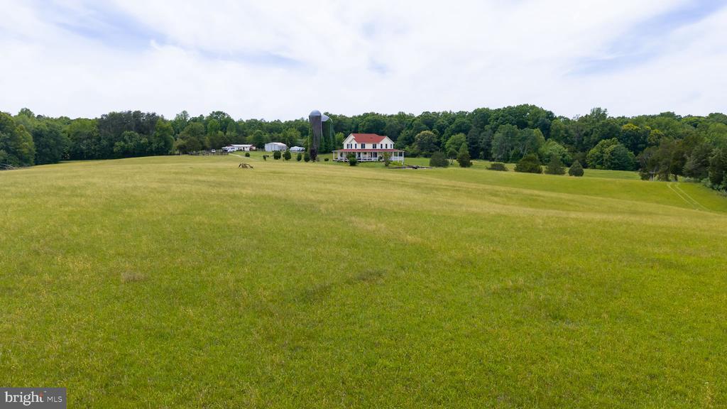 12501 W CATHARPIN RD, SPOTSYLVANIA, Virginia 22551, 4 Bedrooms Bedrooms, ,3 BathroomsBathrooms,Residential,14,12501 W CATHARPIN RD,VASP2042524 MLS # VASP2042524 12501 W CATHARPIN RD, SPOTSYLVANIA, Virginia 22551, 4 Bedrooms Bedrooms, ,3 BathroomsBathrooms,Residential,14,12501 W CATHARPIN RD,VASP2042524 MLS # VASP2042524