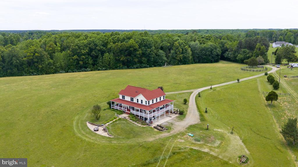 12501 W CATHARPIN RD, SPOTSYLVANIA, Virginia 22551, 4 Bedrooms Bedrooms, ,3 BathroomsBathrooms,Residential,14,12501 W CATHARPIN RD,VASP2042524 MLS # VASP2042524 12501 W CATHARPIN RD, SPOTSYLVANIA, Virginia 22551, 4 Bedrooms Bedrooms, ,3 BathroomsBathrooms,Residential,14,12501 W CATHARPIN RD,VASP2042524 MLS # VASP2042524