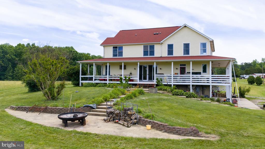 12501 W CATHARPIN RD, SPOTSYLVANIA, Virginia 22551, 4 Bedrooms Bedrooms, ,3 BathroomsBathrooms,Residential,14,12501 W CATHARPIN RD,VASP2042524 MLS # VASP2042524 12501 W CATHARPIN RD, SPOTSYLVANIA, Virginia 22551, 4 Bedrooms Bedrooms, ,3 BathroomsBathrooms,Residential,14,12501 W CATHARPIN RD,VASP2042524 MLS # VASP2042524