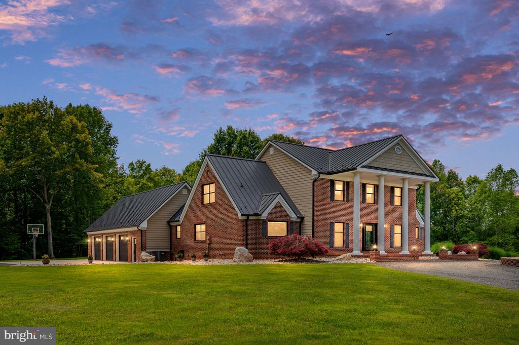 12048 BRISTERSBURG RD, MIDLAND, Virginia 22728, 4 Bedrooms Bedrooms, ,4 BathroomsBathrooms,Residential,14,12048 BRISTERSBURG RD,VAFQ2021736 MLS # VAFQ2021736