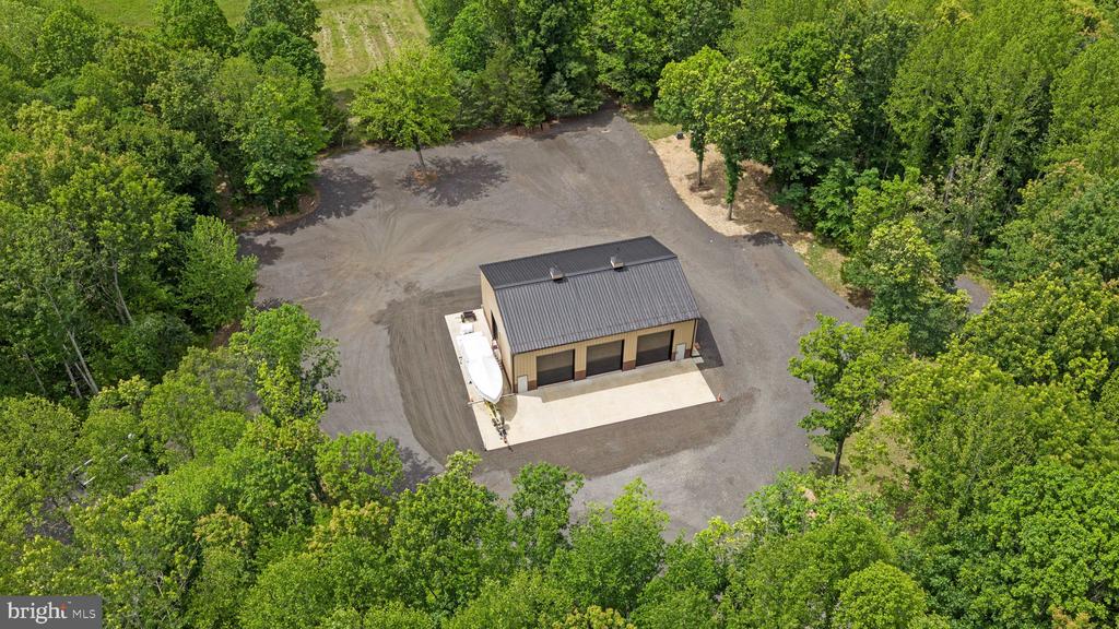 12048 BRISTERSBURG RD, MIDLAND, Virginia 22728, 4 Bedrooms Bedrooms, ,4 BathroomsBathrooms,Residential,14,12048 BRISTERSBURG RD,VAFQ2021736 MLS # VAFQ2021736