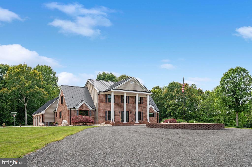12048 BRISTERSBURG RD, MIDLAND, Virginia 22728, 4 Bedrooms Bedrooms, ,4 BathroomsBathrooms,Residential,14,12048 BRISTERSBURG RD,VAFQ2021736 MLS # VAFQ2021736
