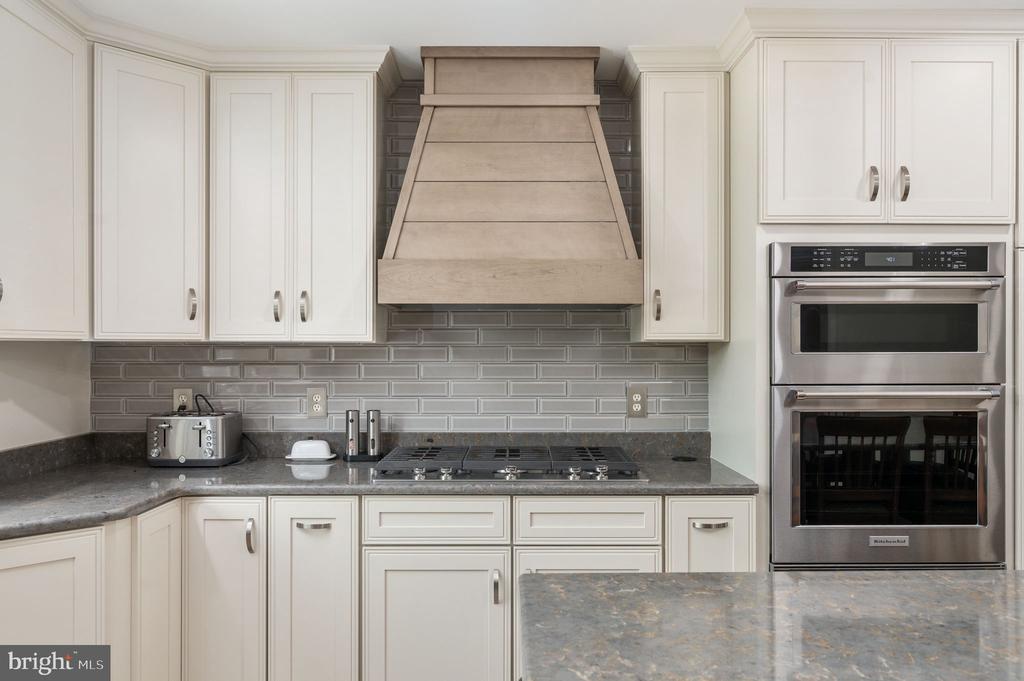 12048 BRISTERSBURG RD, MIDLAND, Virginia 22728, 4 Bedrooms Bedrooms, ,4 BathroomsBathrooms,Residential,14,12048 BRISTERSBURG RD,VAFQ2021736 MLS # VAFQ2021736