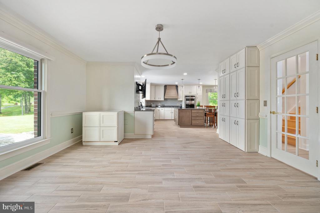 12048 BRISTERSBURG RD, MIDLAND, Virginia 22728, 4 Bedrooms Bedrooms, ,4 BathroomsBathrooms,Residential,14,12048 BRISTERSBURG RD,VAFQ2021736 MLS # VAFQ2021736
