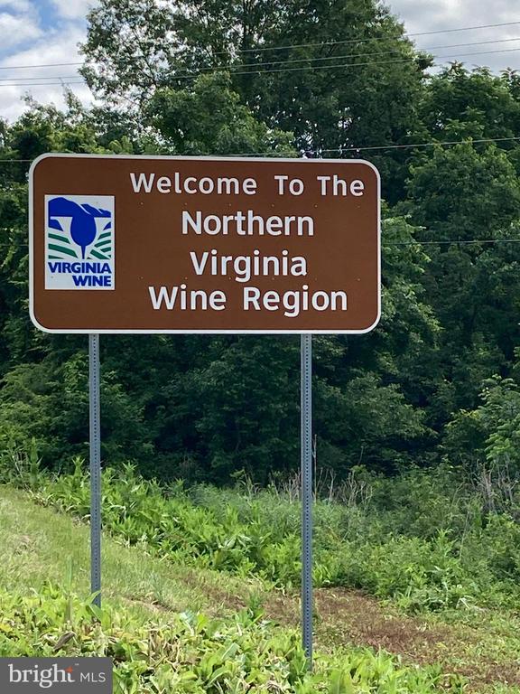 10436 JOHN S MOSBY HWY, PARIS, Virginia 20130, 3 Bedrooms Bedrooms, ,2 BathroomsBathrooms,Residential,14,10436 JOHN S MOSBY HWY,VAFQ2022300 MLS # VAFQ2022300 10436 JOHN S MOSBY HWY, PARIS, Virginia 20130, 3 Bedrooms Bedrooms, ,2 BathroomsBathrooms,Residential,14,10436 JOHN S MOSBY HWY,VAFQ2022300 MLS # VAFQ2022300