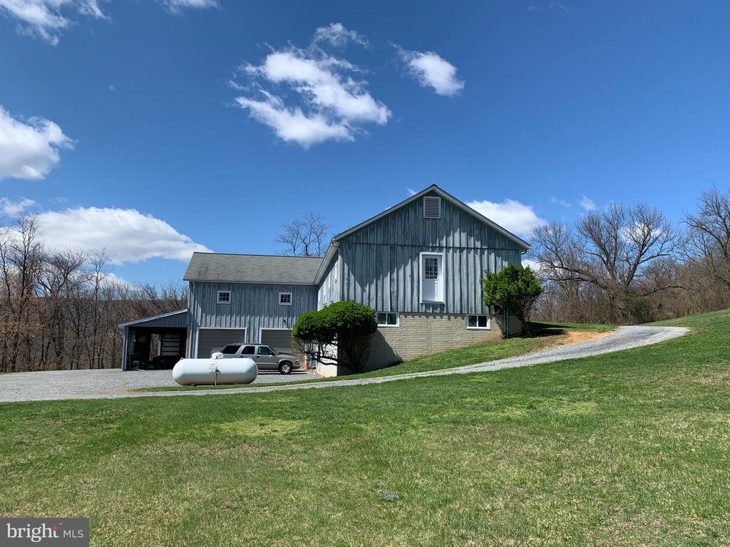 10436 JOHN S MOSBY HWY, PARIS, Virginia 20130, 3 Bedrooms Bedrooms, ,2 BathroomsBathrooms,Residential,14,10436 JOHN S MOSBY HWY,VAFQ2022300 MLS # VAFQ2022300 10436 JOHN S MOSBY HWY, PARIS, Virginia 20130, 3 Bedrooms Bedrooms, ,2 BathroomsBathrooms,Residential,14,10436 JOHN S MOSBY HWY,VAFQ2022300 MLS # VAFQ2022300