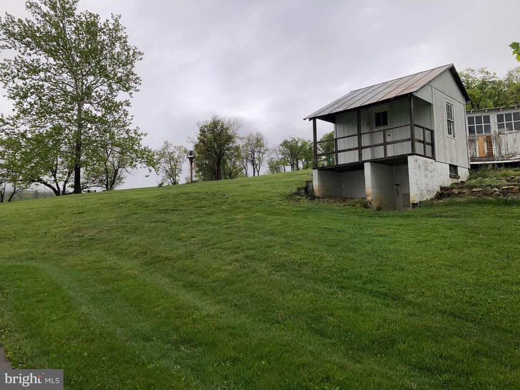 10436 JOHN S MOSBY HWY, PARIS, Virginia 20130, 3 Bedrooms Bedrooms, ,2 BathroomsBathrooms,Residential,14,10436 JOHN S MOSBY HWY,VAFQ2022300 MLS # VAFQ2022300 10436 JOHN S MOSBY HWY, PARIS, Virginia 20130, 3 Bedrooms Bedrooms, ,2 BathroomsBathrooms,Residential,14,10436 JOHN S MOSBY HWY,VAFQ2022300 MLS # VAFQ2022300