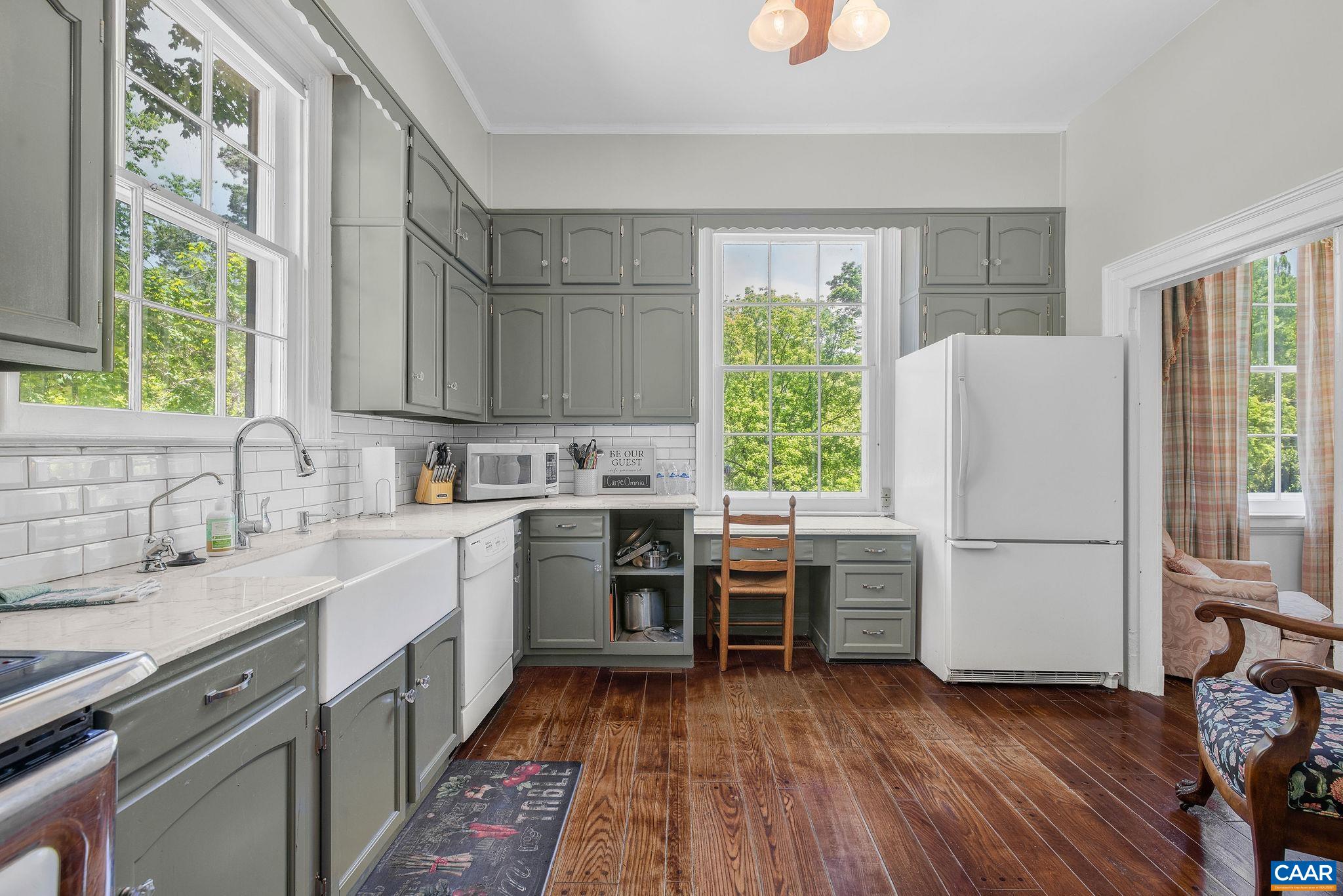 4301 LONGDALE FURNACE RD, CLIFTON FORGE, Virginia 24422, 5 Bedrooms Bedrooms, ,4 BathroomsBathrooms,Residential,14,4301 LONGDALE FURNACE RD,678224 MLS # 678224 4301 LONGDALE FURNACE RD, CLIFTON FORGE, Virginia 24422, 5 Bedrooms Bedrooms, ,4 BathroomsBathrooms,Residential,14,4301 LONGDALE FURNACE RD,678224 MLS # 678224