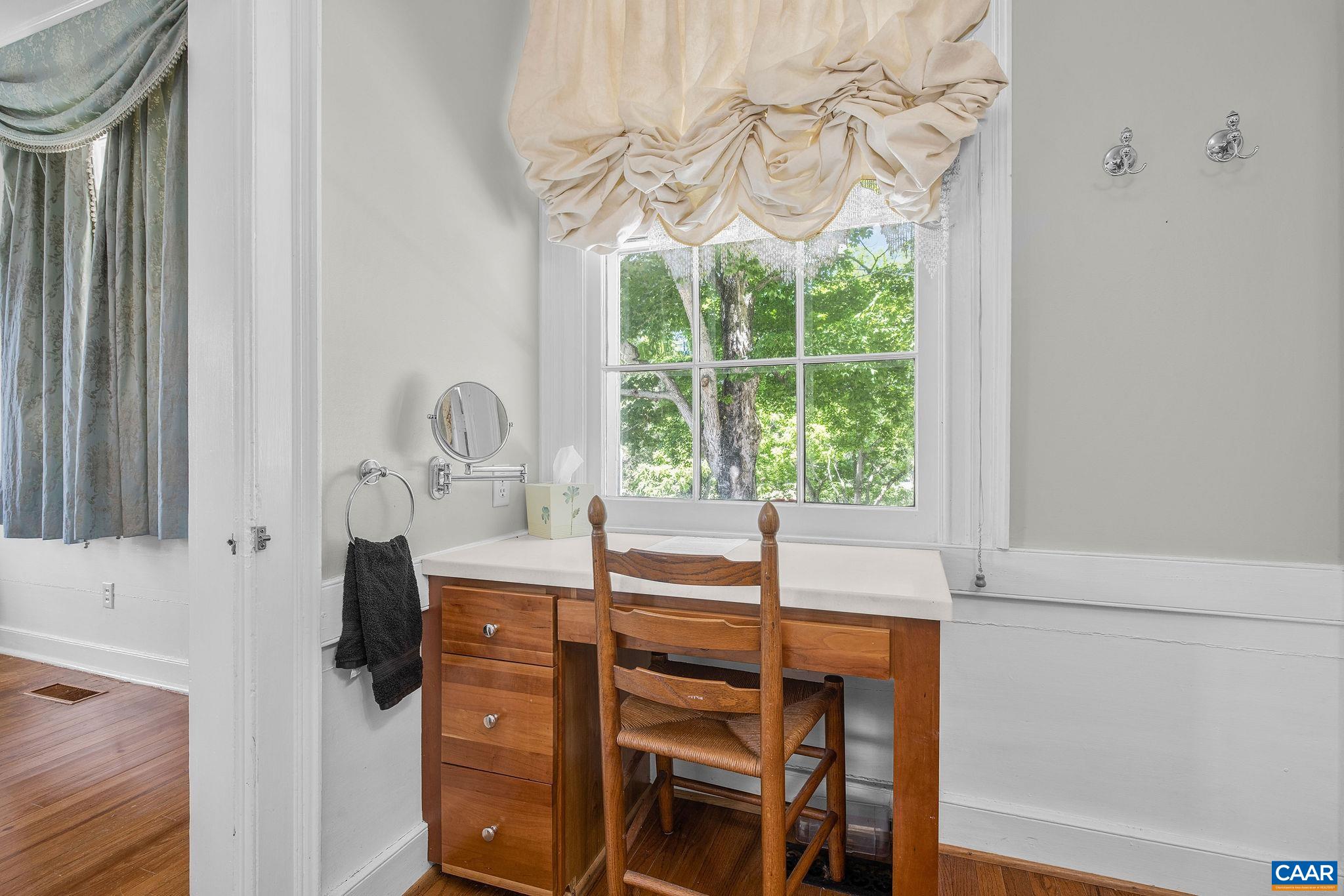 4301 LONGDALE FURNACE RD, CLIFTON FORGE, Virginia 24422, 5 Bedrooms Bedrooms, ,4 BathroomsBathrooms,Residential,14,4301 LONGDALE FURNACE RD,678224 MLS # 678224 4301 LONGDALE FURNACE RD, CLIFTON FORGE, Virginia 24422, 5 Bedrooms Bedrooms, ,4 BathroomsBathrooms,Residential,14,4301 LONGDALE FURNACE RD,678224 MLS # 678224